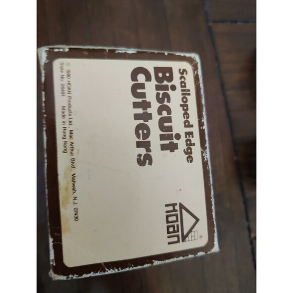 Set of 4 Vintage 1980 Hoan Scalloped Edge Biscuit Cutters W Box Read - Picture 3 of 5